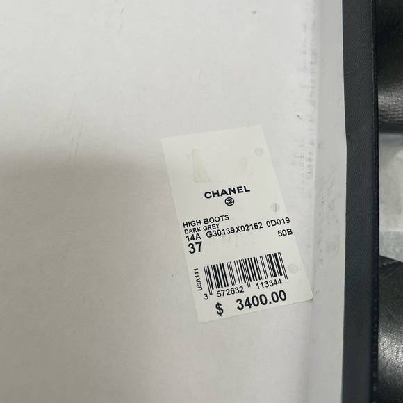 New Authentic Chanel thigh high boots with motifs - Picture 5 of 6